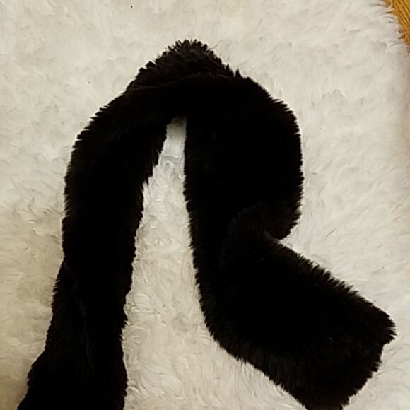 Genuine Fur Womens Neck Scarf - Picture 3 of 5